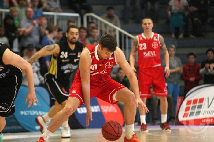 Klicken für Bild in voller Größe