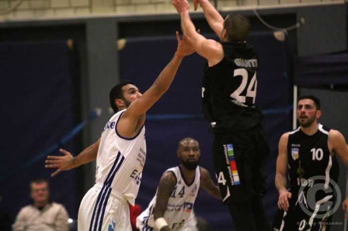 Klicken für Bild in voller Größe